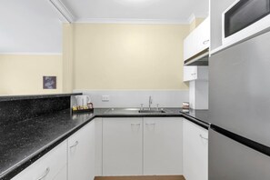 Uklassifisert bilde, 4 av 14, knapp