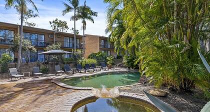 Spacious Room Ideal for Biz District & Access CBD