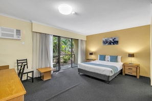 1 chambre, bureau, Wi-Fi, draps fournis