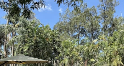 Cozy 1-Bedroom-Ideal 4 Business