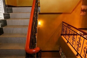 Immagine non classificata, 5 di 41, pulsante