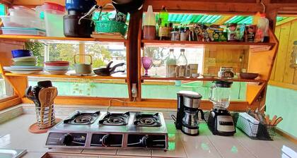 Beautiful Apartment, near Boat Dock