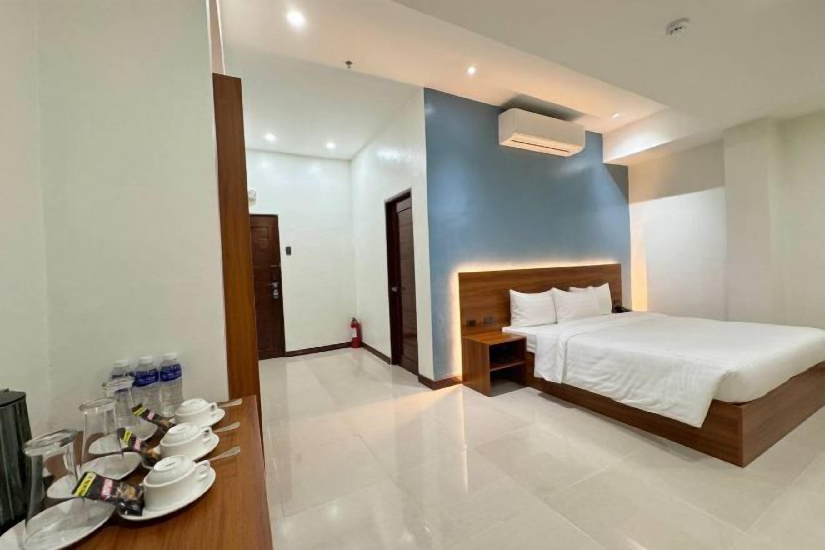 Een kluis op de kamer, verduisterende gordijnen