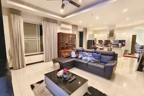 Lobby lounge - Wan D Villa Pattaya (Pattaya)