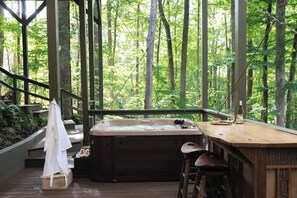 Bain à remous extérieur