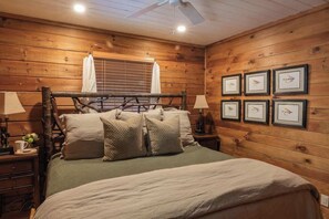 4 habitaciones, tabla de planchar con plancha, cuna de viaje y wifi 