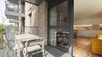 Deluxe Apartment, 2 Bedrooms | Terrace/patio
