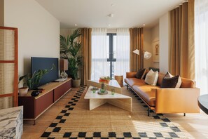 Comfort Στούντιο | Περιοχή καθιστικού | Τηλεόραση με επίπεδη οθόνη 32 ιντσών με ψηφιακά κανάλια