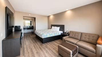 Superior Single Room, 1 King Bed, Non Smoking | Laptop workspace, free WiFi, bed sheets