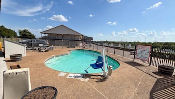 Seasonal outdoor pool