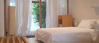Origami Inn Himandhoo