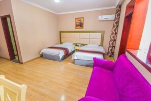 Cribs/infant beds - Jindun Villa Hostel (Emeishan City)