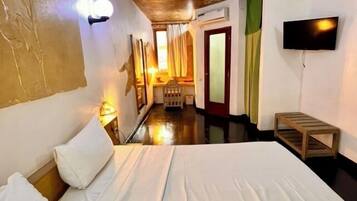 Standard Double Room, Courtyard View