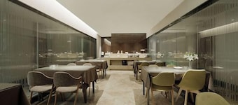Kairuiting Hotel (Baguocheng Chongqing West Railway Station)