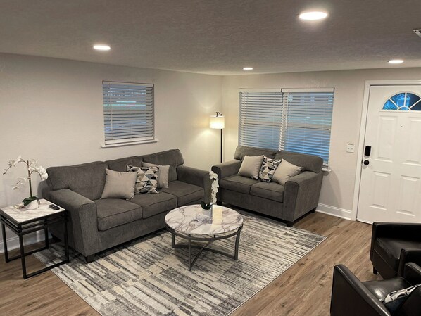 TV connectée, cheminée