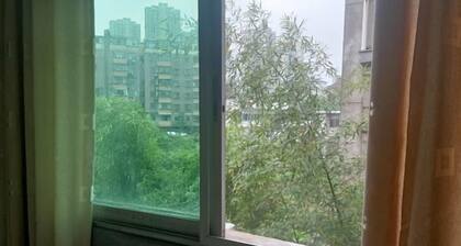 Fuyang Station Front Hotel