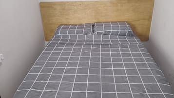1 quarto, Wi-Fi de cortesia, roupa de cama