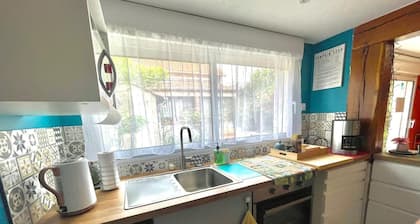 Cozy Solognot cottage in the heart of La Ferté St Aubin with office/playroom.