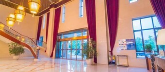 Qing He Hotel