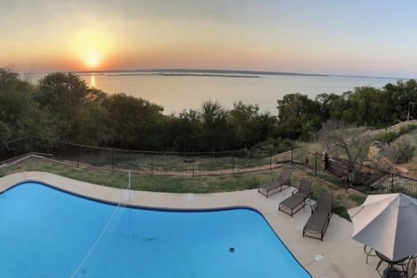 Sunset views right on Texas boarder.