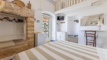 6 chambres, fer et planche Ă  repasser, lit parapluie, Wi-Fi gratuit