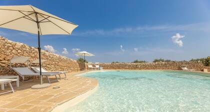 Masseria Dipinto Di BlĂč - Alliste