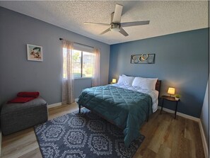 2 bedrooms, iron/ironing board, free WiFi, bed sheets