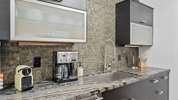 Classic Apartment | Private kitchen