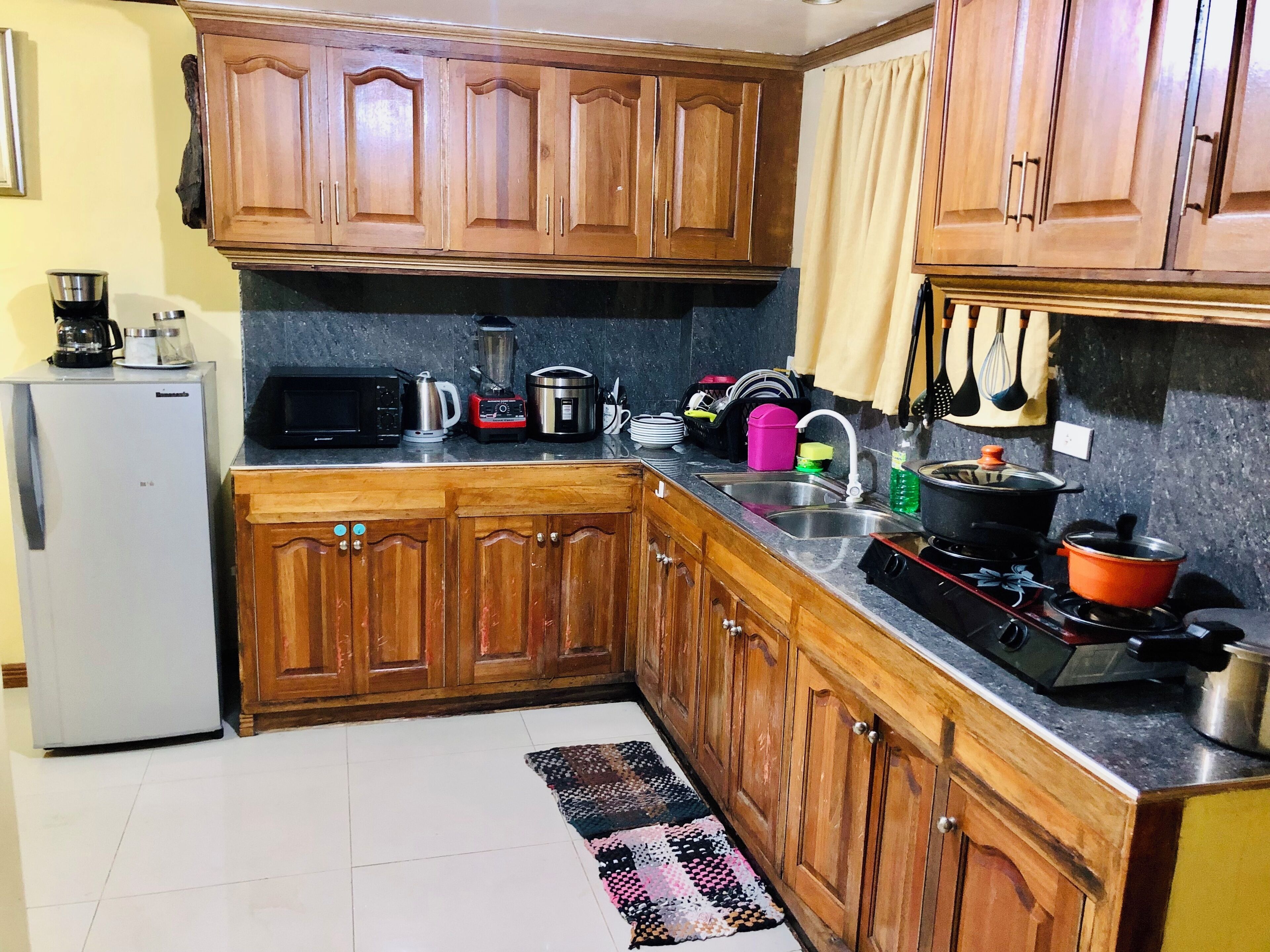 冰箱、微波炉、炉灶、洗碗机