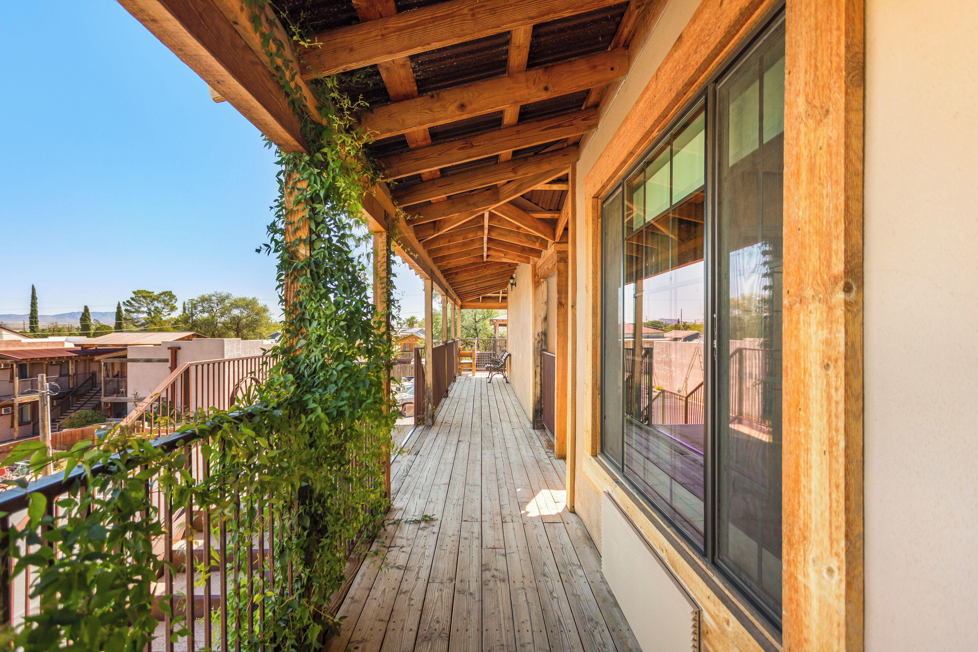 Habitación superior, 1 cama de matrimonio grande | Exterior