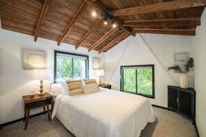 2 Schlafzimmer, Bügeleisen/Bügelbrett, Reisekinderbett, kostenloses WLAN