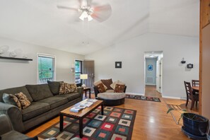 Smart TV, fireplace, DVD player, books