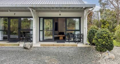 Sun Valley Motel - Unit 8 (1 bedroom)