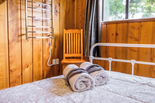 Sun Valley Motel - 4 bedroom House