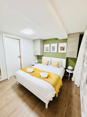1 bedroom, iron/ironing board, free WiFi