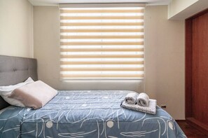 3 chambres, fer et planche à repasser, accès au Wi-Fi (inclus)