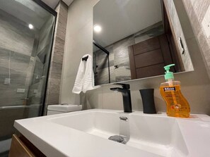 Hair dryer - Exclusive modern apartment with unbeatable location (Cochabamba)