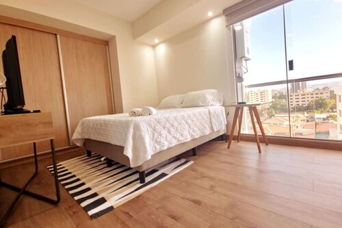 Cozy apartment with style and luxury, close to the stadium