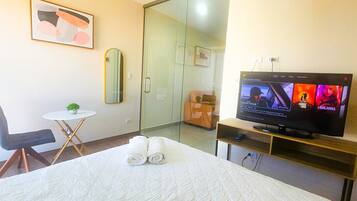 1 bedroom, iron/ironing board, WiFi, bed sheets