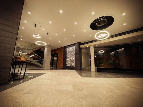 Lobby - Exclusive apartment near shopping center (Cochabamba)