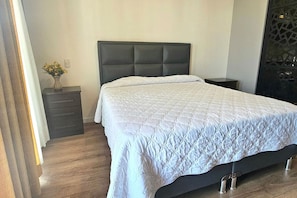 1 chambre, fer et planche à repasser, Wi-Fi