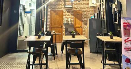 Double One Coliving and Coworking Hostel