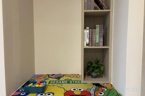 Unclassified image, 5 of 25, button - Meizhoudao Qingtianjian Hostel (Putian)