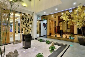 Unclassified image, 2 of 31, button - Shuiyunju Boutique Hotel (Tongxiang)