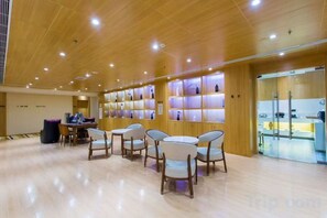 Unclassified image, 3 of 47, button - Starway Hotel (Lanzhou Railway Station) (Lanzhou)