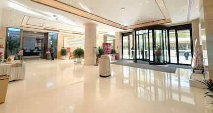 Longxiang Hotel