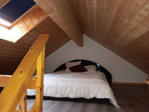 4 chambres, lit parapluie