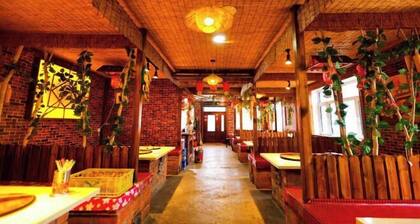 Wuchang Snow Valley Jiaxin Inn