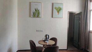 Ảnh chưa phân loại, 4 trong số 35 ảnh, nút