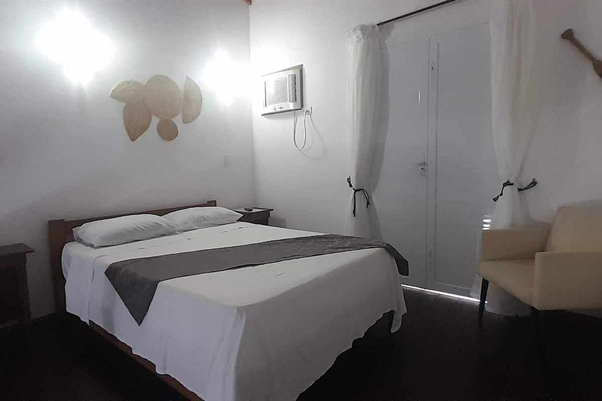 Chambre triple Confort | Accès au Wi-Fi (inclus), literie fournie